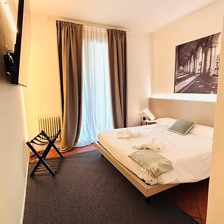 Private Terrace Cozy Flat Near Center 公寓 维琴察