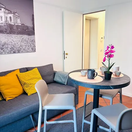 公寓 Private Terrace Cozy Flat Near Center 维琴察