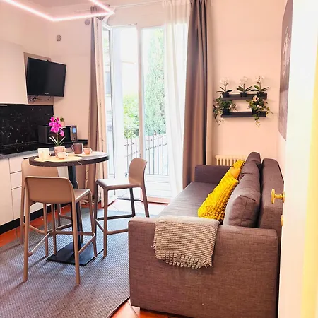 Private Terrace Cozy Flat Near Center 公寓 维琴察